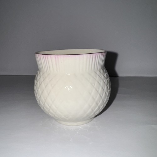 Belleek retrospect 2001 pot - retrospect,