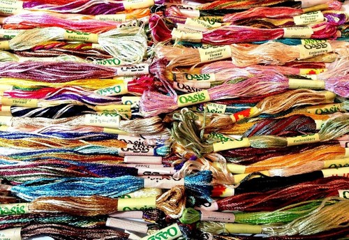Pack variegated silk thread - variegated,