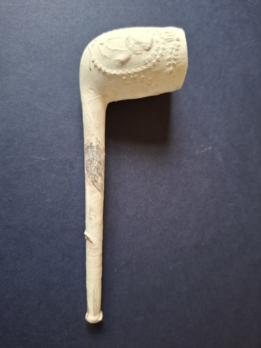 Antique clay pipe - antique,