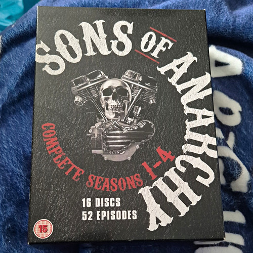 Sons anarchy seasons - anarchy, 1-4