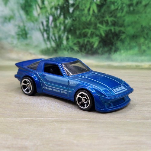 Hot wheels mazda diecast - mazda,
