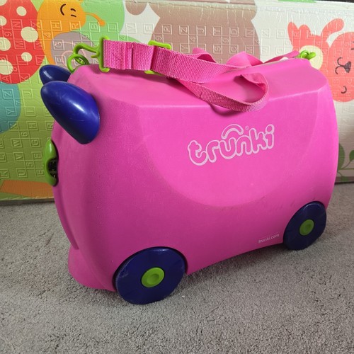 Trunki ride suitcase pink - trunki, ride-on