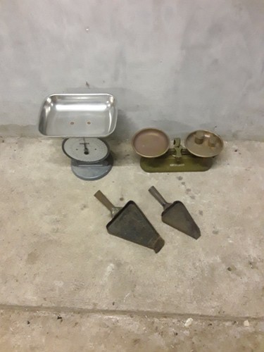 Unusual antique vintage - antique/vintage, bank
