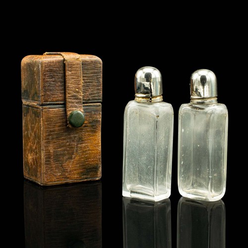 Small antique travelling - small,