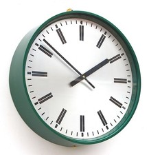 Late 1970s BRAIDWOOD/SMITHS Vintage Industrial Factory Bakelite Wall Clock