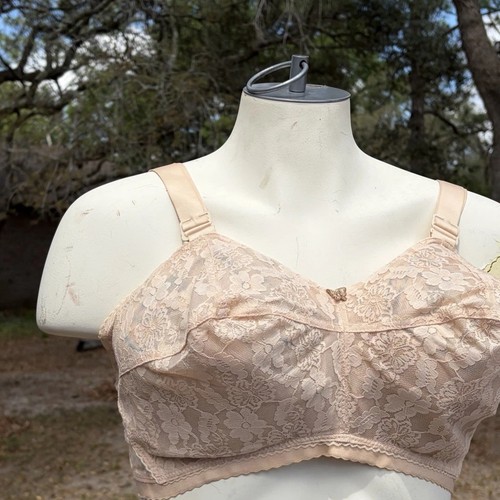 Vtg new 32d lady cameo - new,