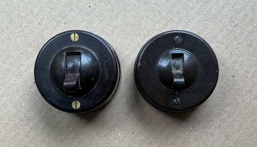 Vintage bakelite - x2,