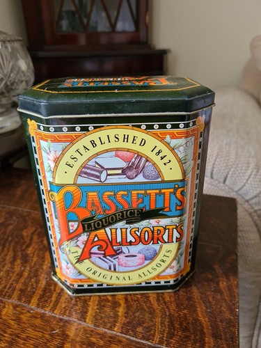 Vintage bassett allsorts tin - bassett's,