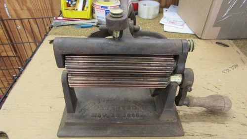 Antique pleat flute roller - antique,