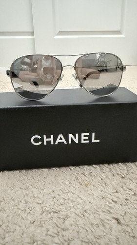 Chanel classic aviator frame - chanel,