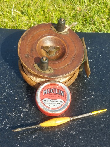 Vintage fishing wooden - vintage, 4”