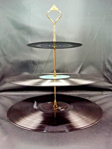 Retro vintage tier cake - 3,