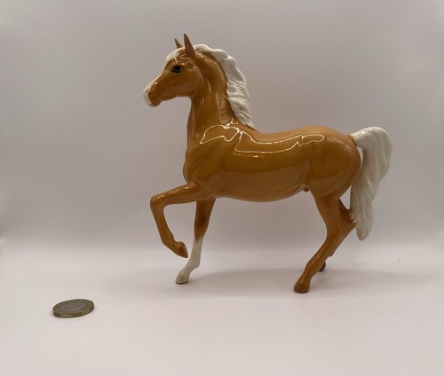 Beswick palomino prancing - beswick, arab