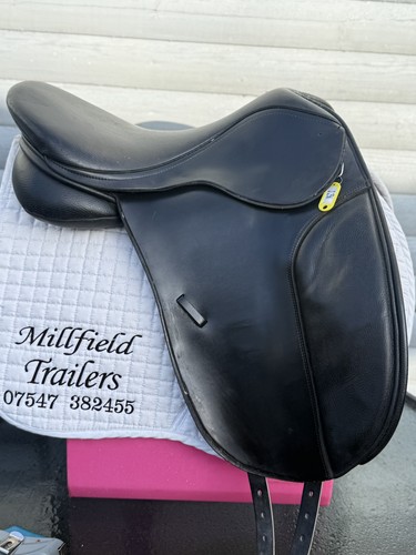 Inch thorowgood dressage - 18,