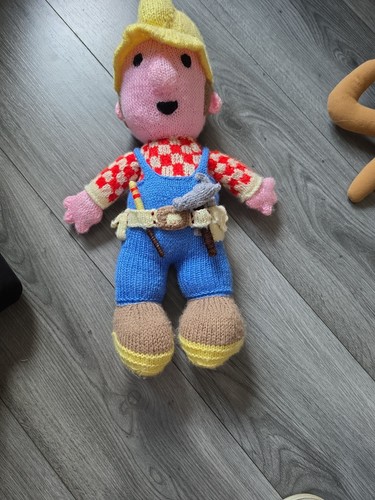 Hand knitted bob the - bob, builder