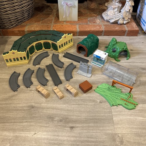 Thomas hit toy company - thomas,