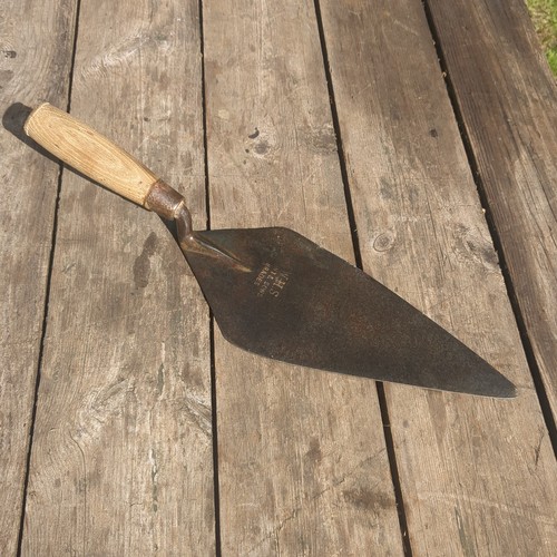 Vintage whs brick - whs, trowel