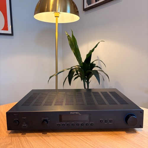 Rotel integrated - rotel,
