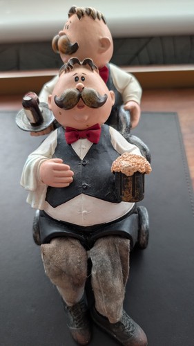Shudehill pottery waiters - shudehill,