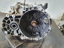 VOLKSWAGEN TIGUAN Gearbox 2.0