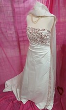 Stunning Maggie Sottero Size