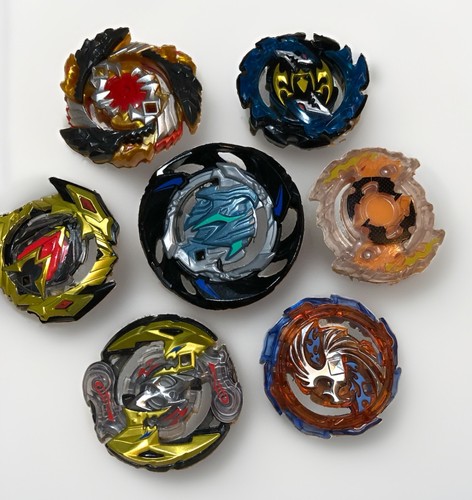Authentic beyblades bundle - +, 3