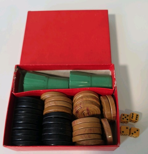 Vintage backgammon set - backgammon, men