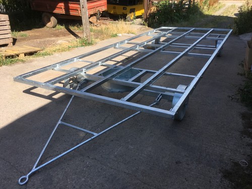 Shepherd hut chassis heavy - hut,