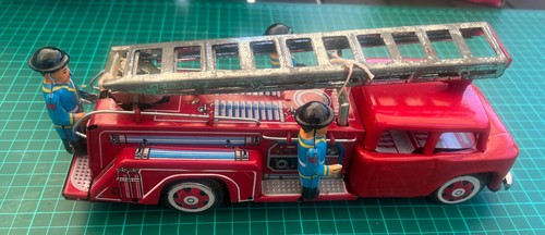 Vintage tin toy fire - tin, engine
