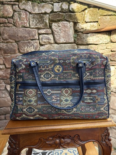 Vintage hawa tapestry - vintage, weekend