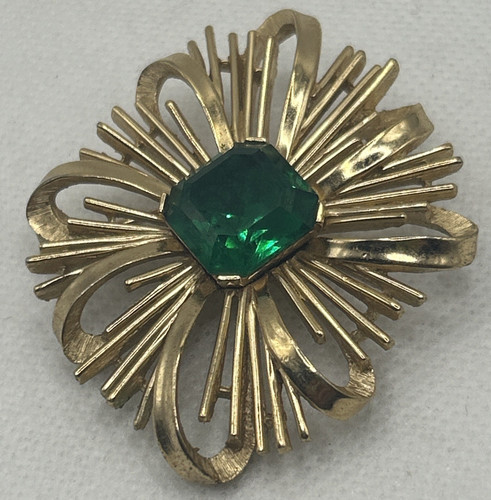 Signed crown trifari starburst - signed,