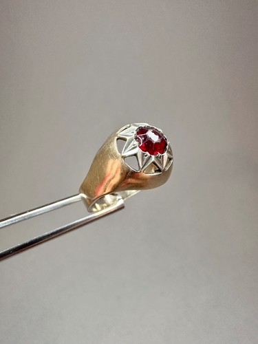Antique ring with - red, stone