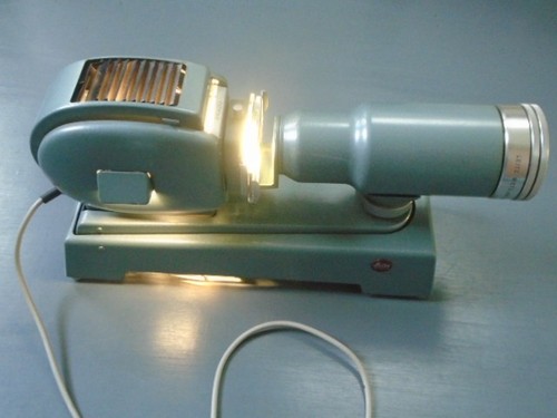 Leitz prado slide - prado, projector