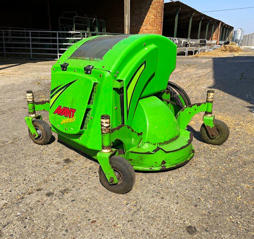 Avant loader 1200 - avant, collecting