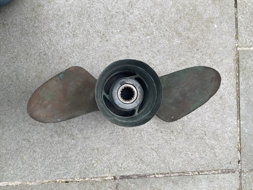 1970 blade bronze - bronze, boat