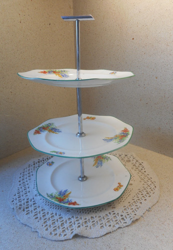 Vintage tier round - ~,