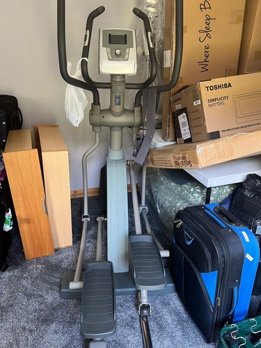 Cross trainer - cross,