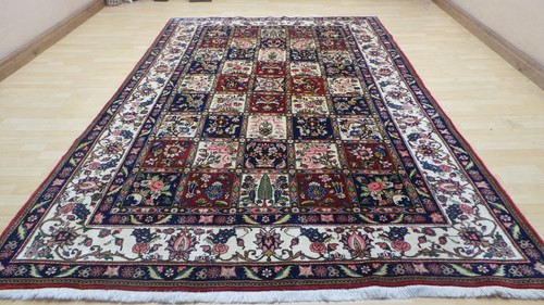 Large oriental carpet - large,
