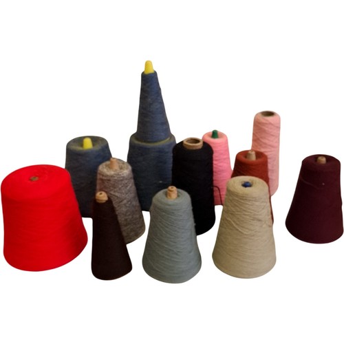 Mixed cone yarn lot - yarn,