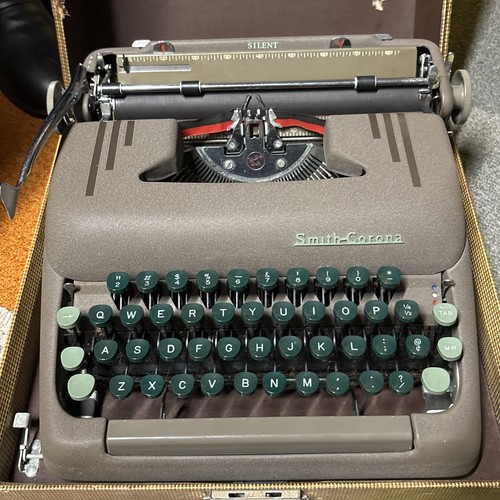Smith corona portable - smith,