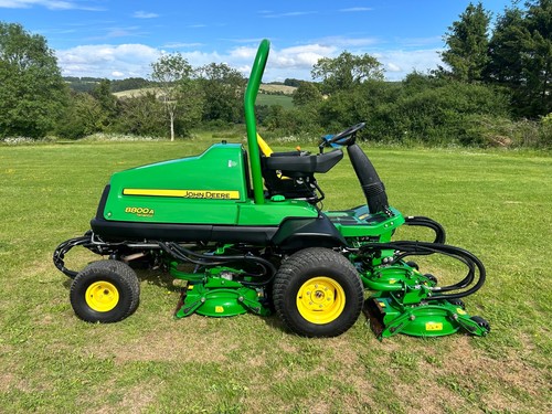 John deere 8800a wide area - deere,
