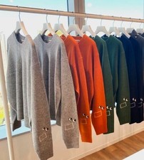 UNIQLO anya hindmarch Premium Lambswool Long-Sleeve Crew Neck Sweater 468868