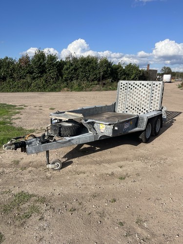 Ifor williams gh1054 - twin, axle