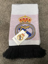 Real Madrid, Hala Madrid Scarf