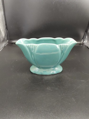 Vintage mint green mantle - mantle, vase