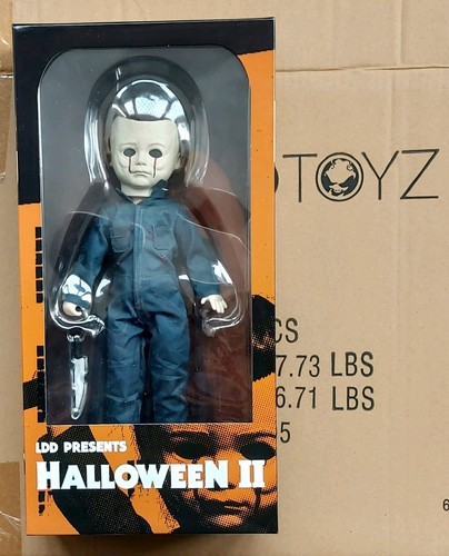 Living dead dolls - living, presents