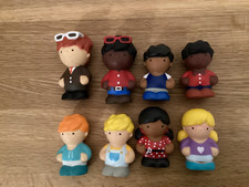 Tots Town 8 Figures Characters