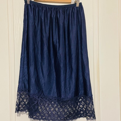 Vtg ladies half - vtg, petticoat