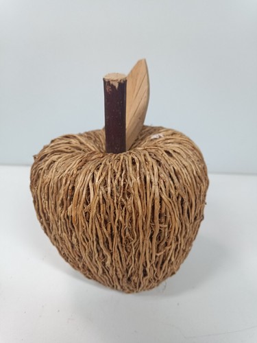 Wicker string faux apple - faux, decor