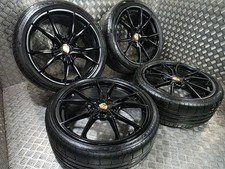 Genuine OEM Porsche 718 982